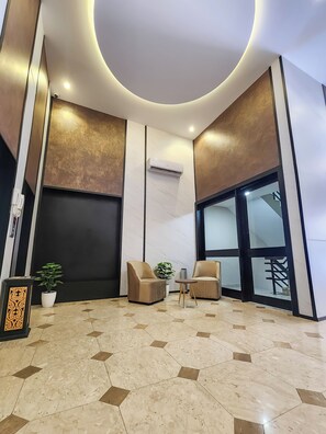 Interior - Holiday Gulf Olaya (Riyadh)