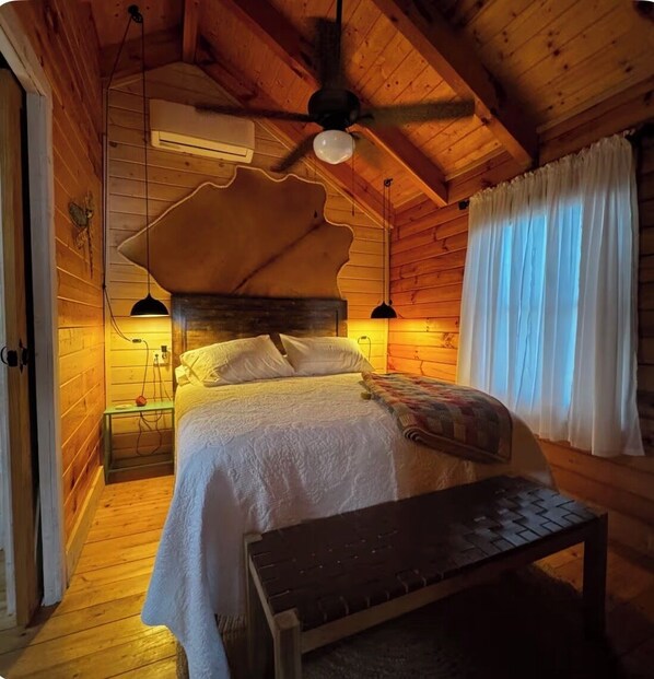 WiFi, bed sheets