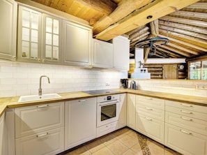 Oven, dishwasher, high chair