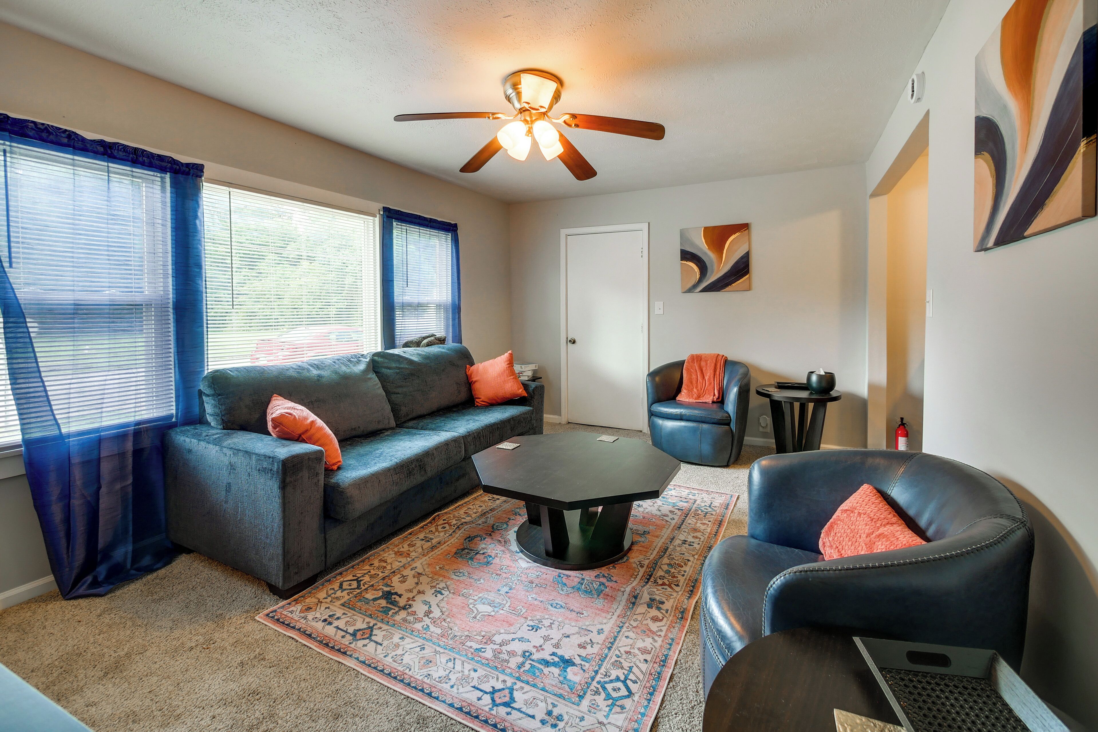 House (2 Bedrooms) | Interior