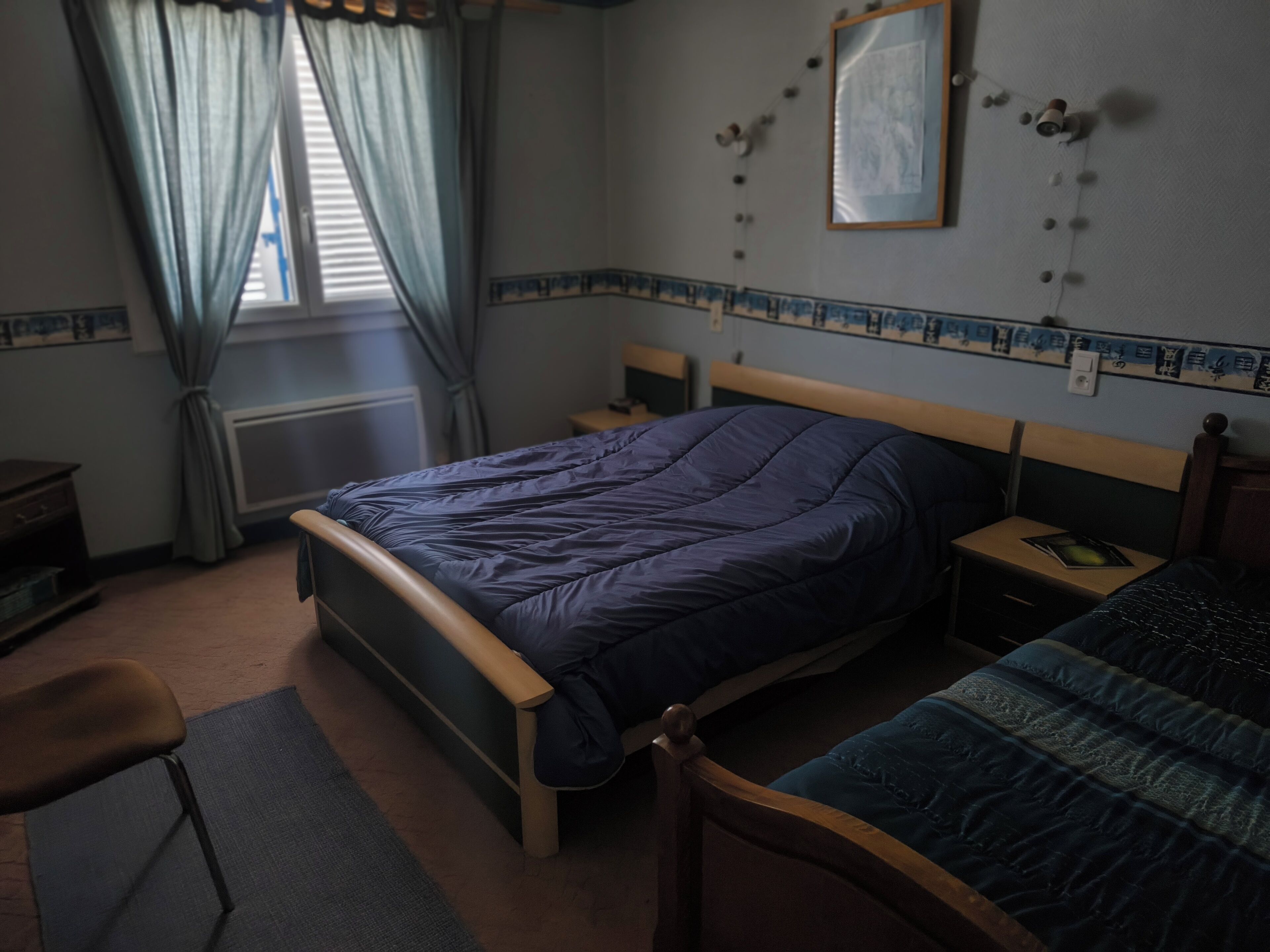 1 chambre, fer et planche à repasser, Wi-Fi gratuit, draps fournis