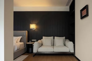 Chambre Élite double, balcon, vue sur la colline | Intérieur