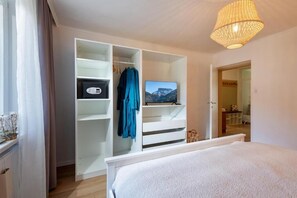 2 Schlafzimmer, Bügeleisen/Bügelbrett, WLAN, Bettwäsche