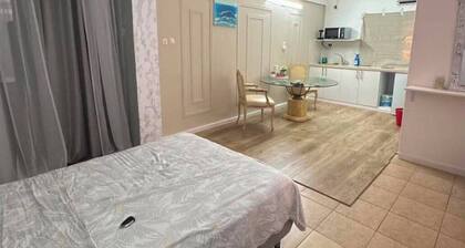 Lovely 1-bedroom apartment with AC in Daliyat al-Karmel