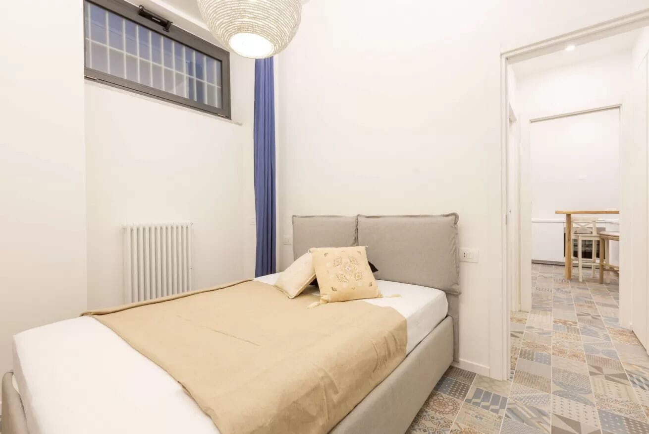 1 bedroom, iron/ironing board, Internet, bed sheets