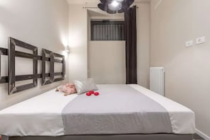 Room - URBAN HOUSE • Near the Cathedral (Milano)