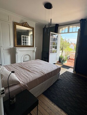 Iron/ironing board, WiFi, bed sheets - Charming villa for rent in downtown Le Touquet - Sleeps 8 - 4 bedrooms (Paris)