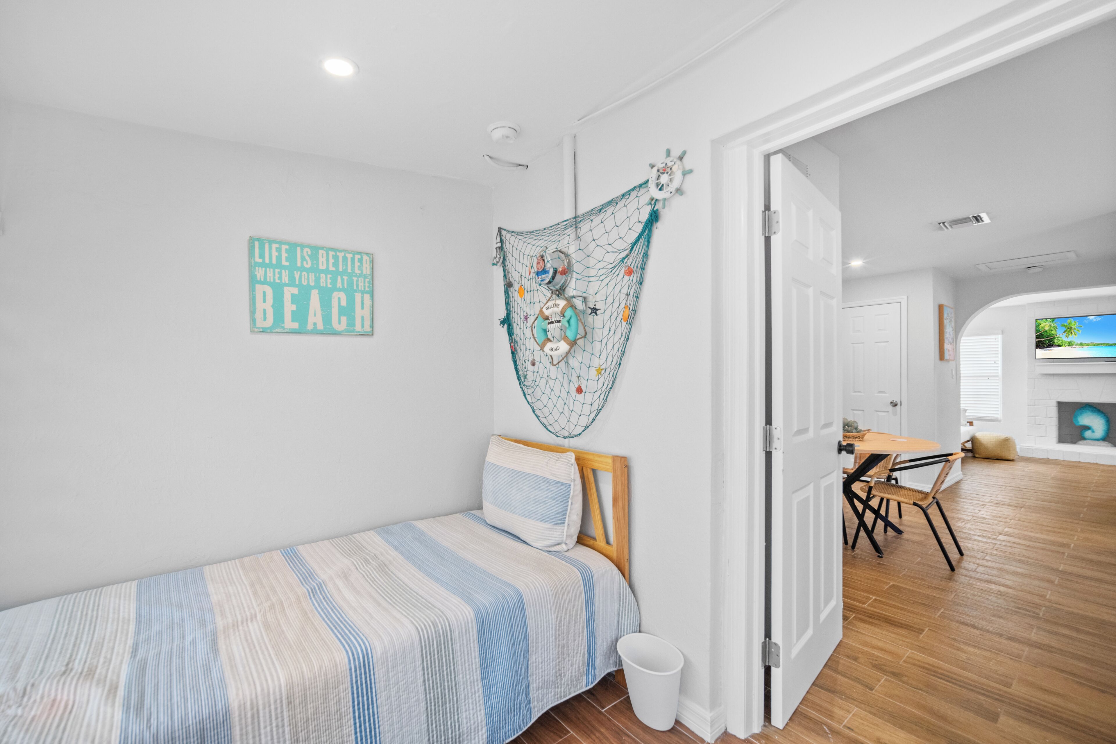 6 Schlafzimmer, Bügeleisen/Bügelbrett, WLAN, Bettwäsche