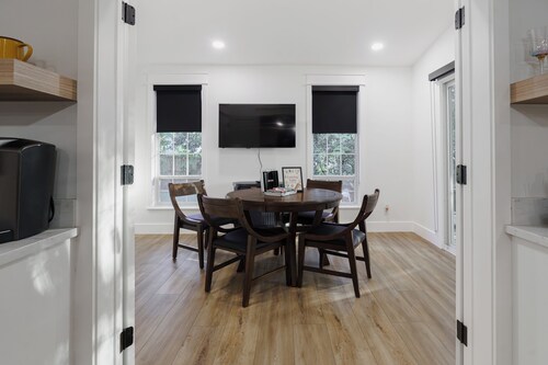 Walk to FSU Campus and Stadium from This Renovated Home near the Capitol.