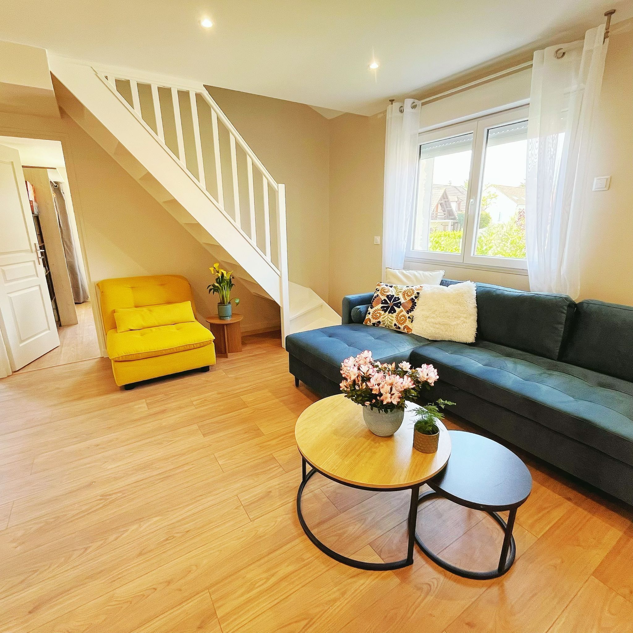 Spacious, Air-conditioned Family Homeaccommodates 13 People5 Bedrooms3 Bathrooms / 15 Min From Disney - Disneyland París