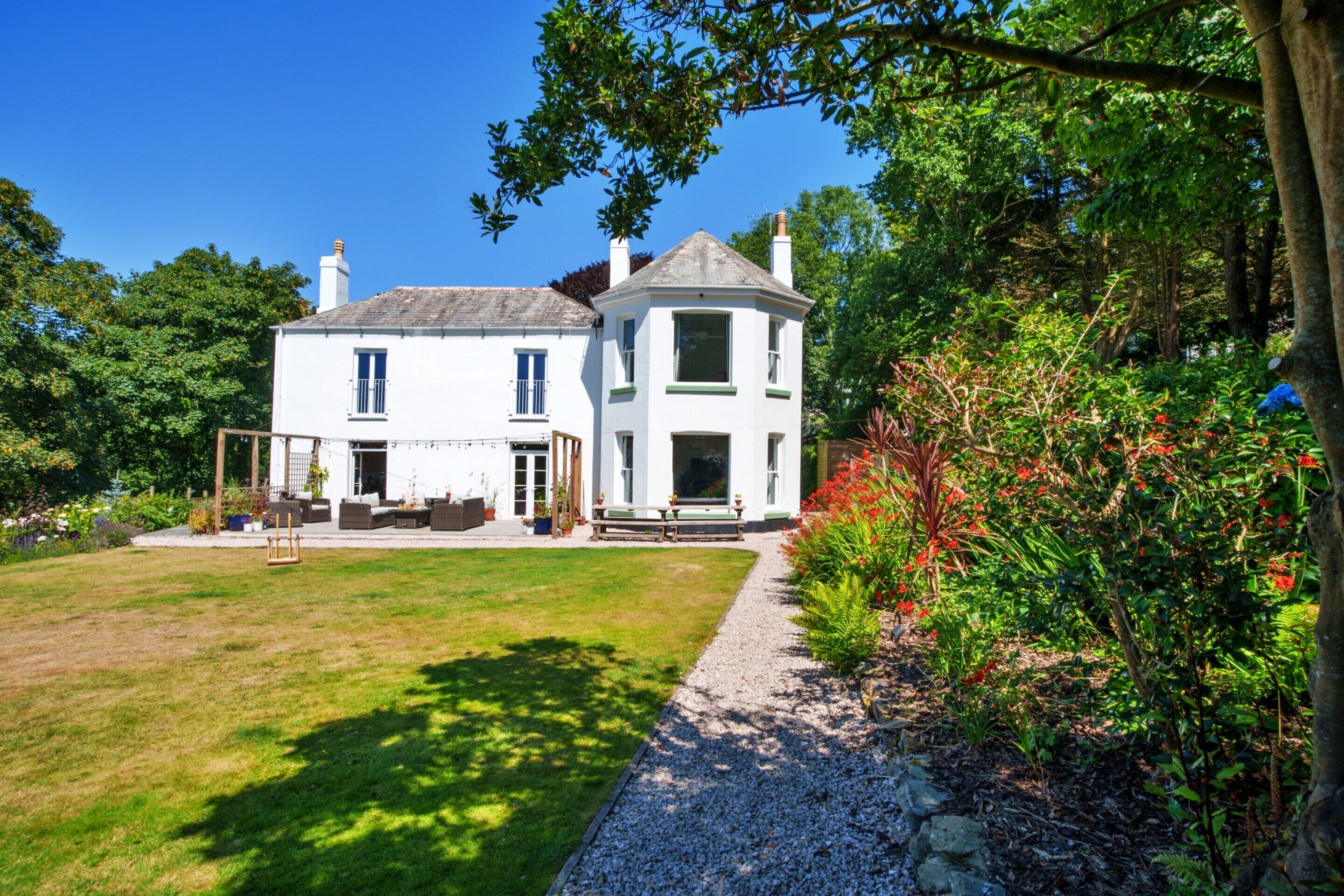 House | Exterior