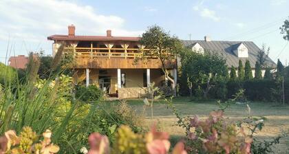 Kierunek Puszcza 2 Apartamenty - Balia, Sauna, Grota solna - max 14 osob