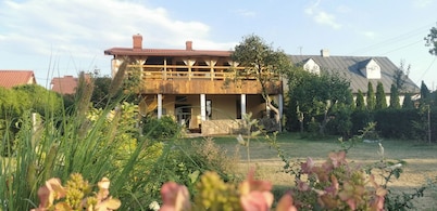 Kierunek Puszcza 2 Apartments - Hot Tub, Sauna, Salt Cave - max. 14 people