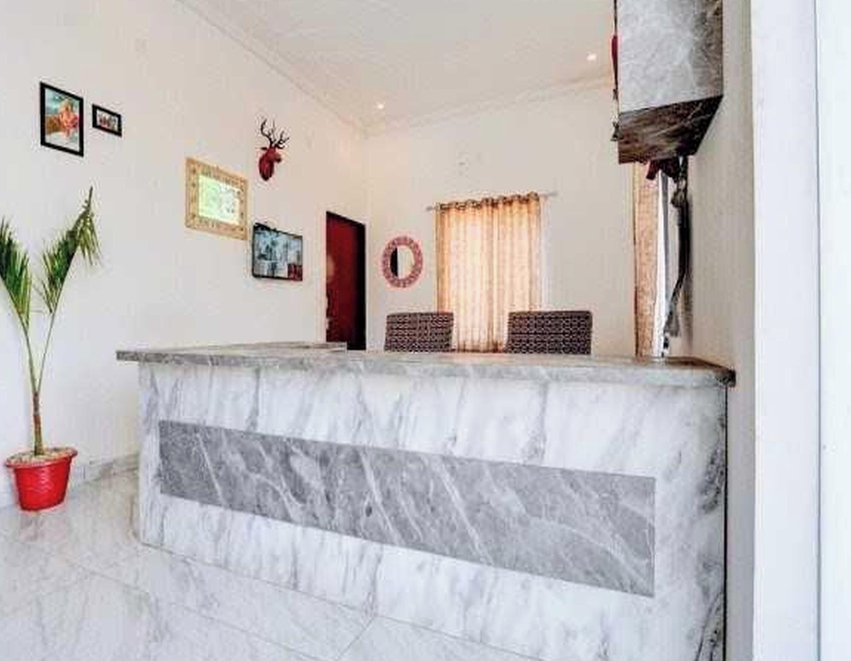 House | Reception