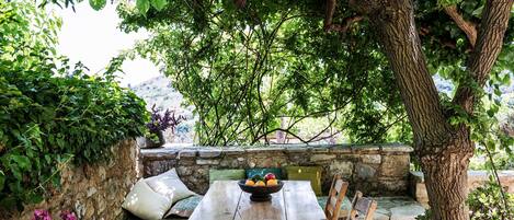 Apartment, 2 Bedrooms, Balcony, Garden View | Garden