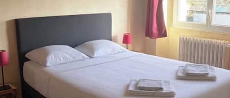 3 bedrooms, WiFi, bed sheets