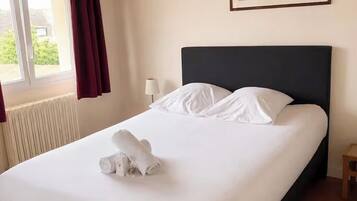 WiFi, bed sheets