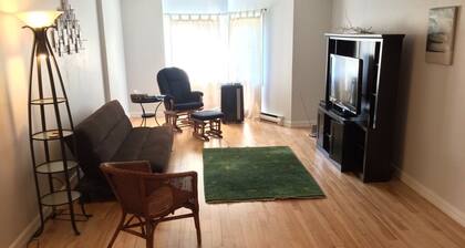 Central Hull Furnished + utilities included - meublé chauffé wifi centre-ville