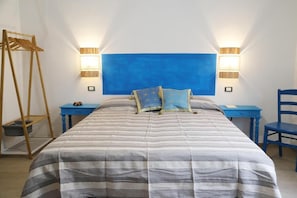 Habitación Confort doble | Cunas gratuitas, wifi gratis, ropa de cama