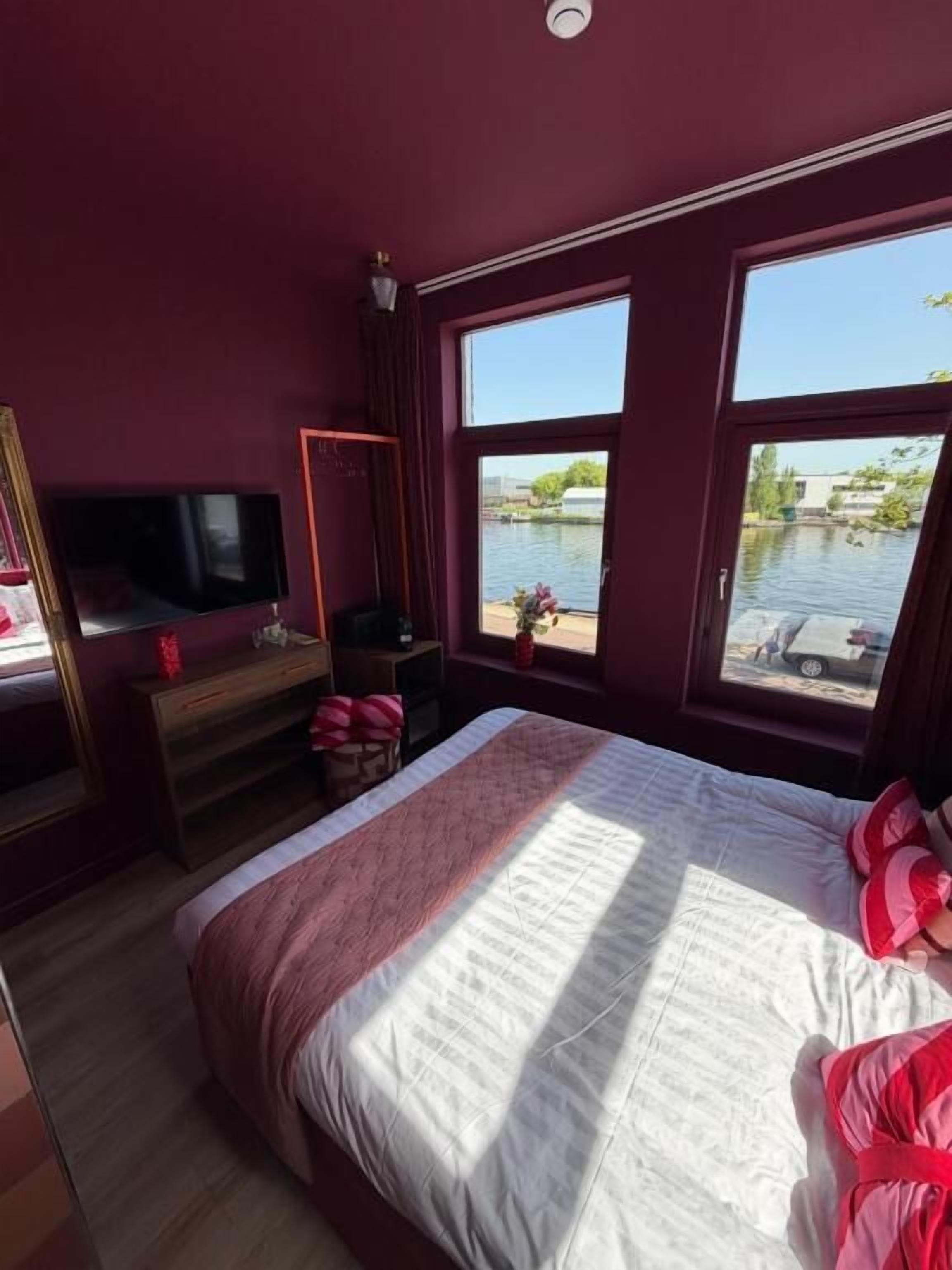 Double Room, Canal View