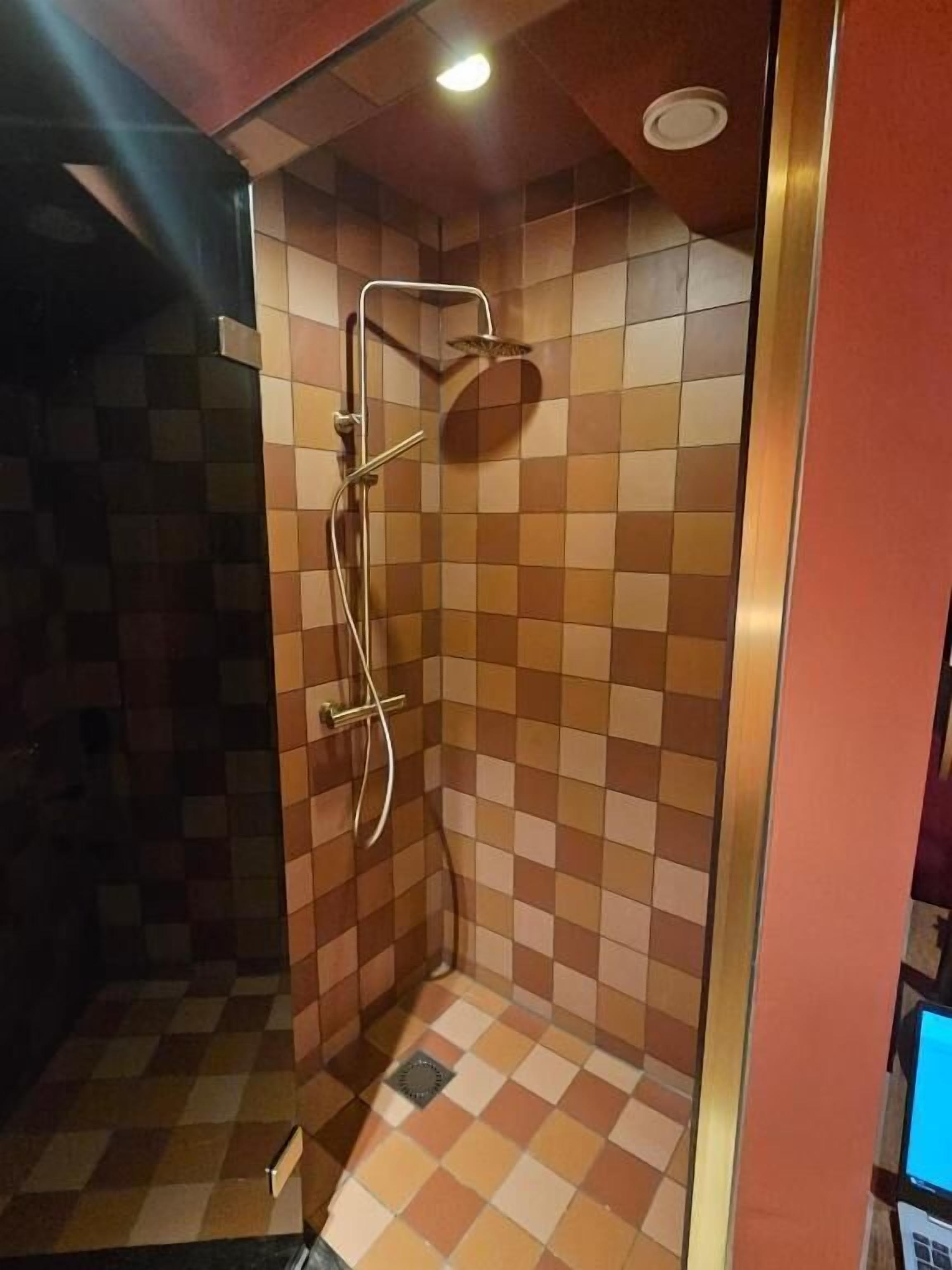 Double Room, Garden View | Bathroom
