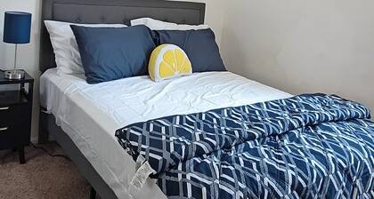 Spacious Home , King Bed, Chef’s Kitchen Near UNR, Downtown & Convention Center