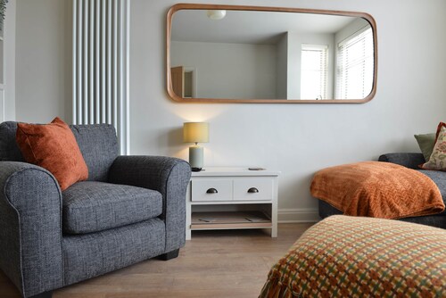 Luxury retreat | Pet friendly | 5 min walk to the beach