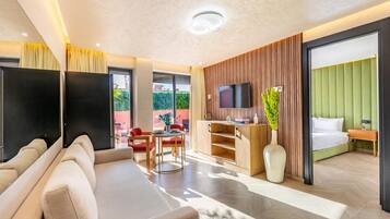 Apartamento básico | Cortinas opacas, tabla de planchar con plancha, wifi gratis