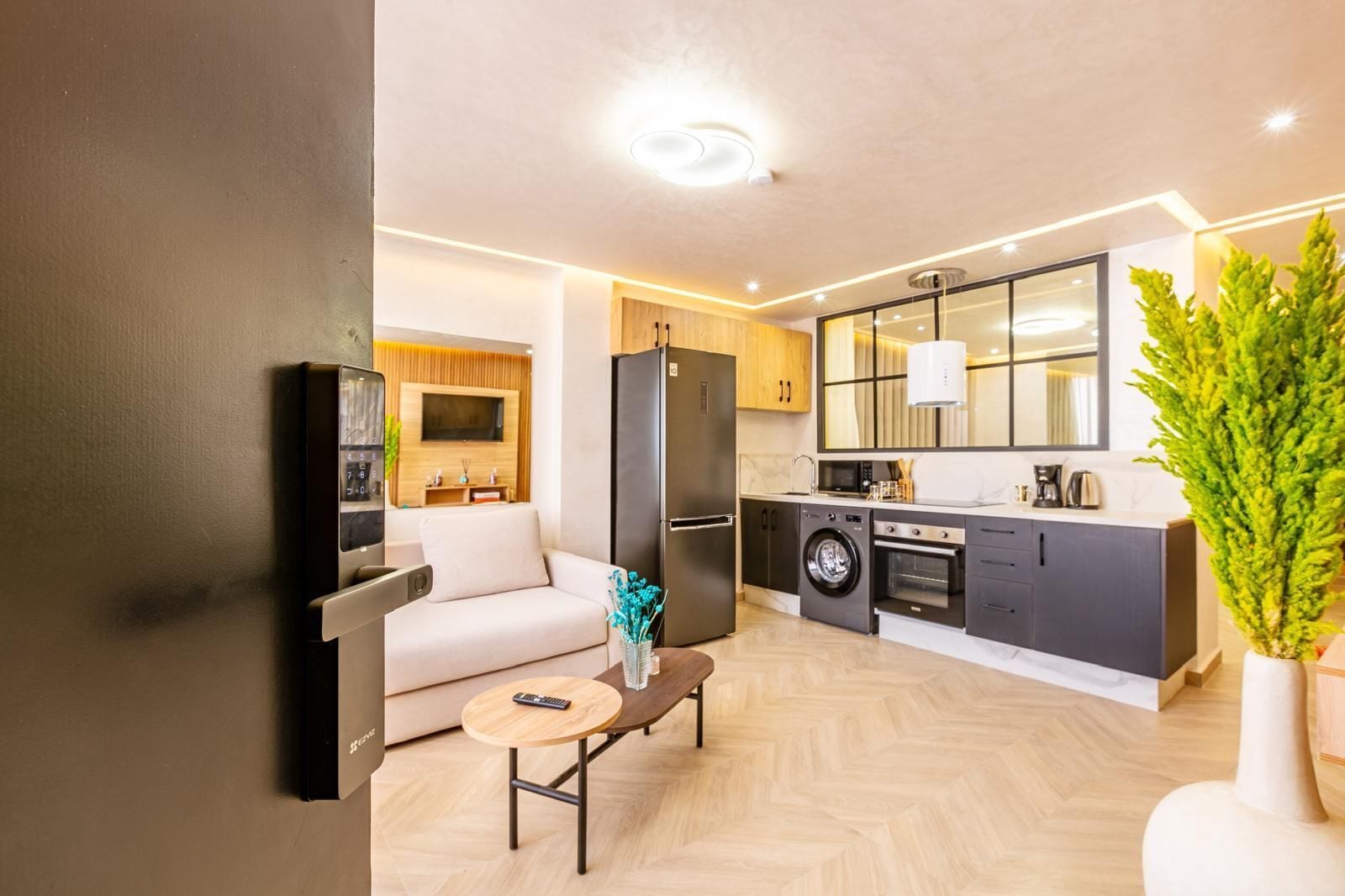 Basic Apartment | Living area