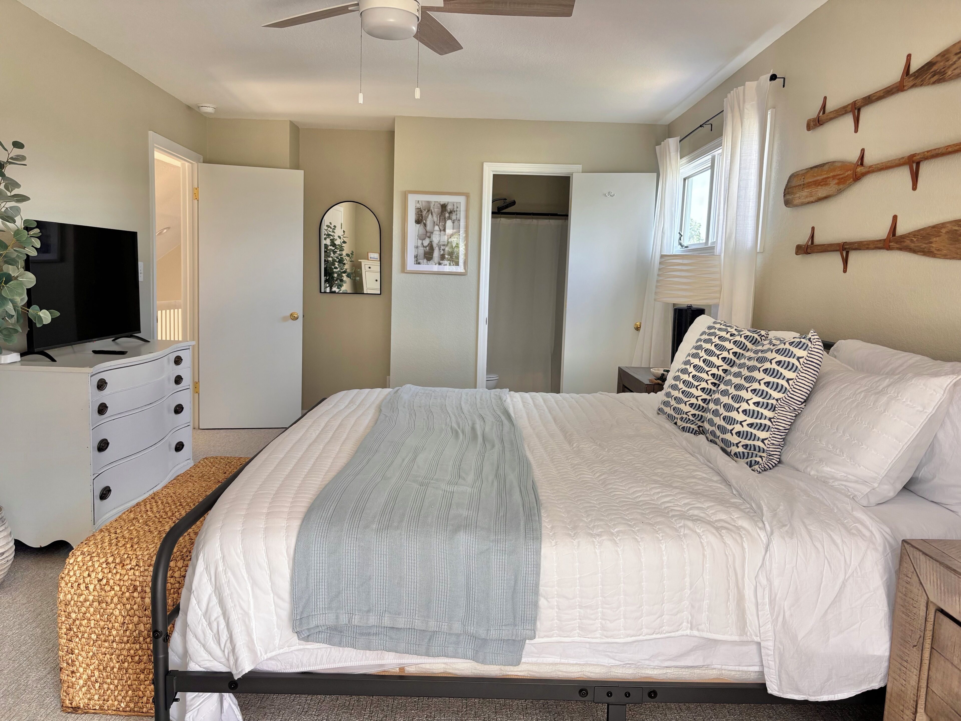 5 chambres, fer et planche à repasser, Wi-Fi gratuit, draps fournis