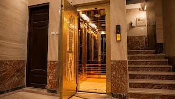 Elevator