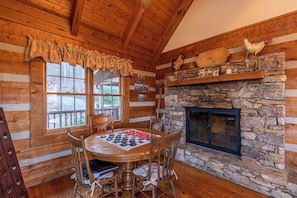 Interior - Journeys End at Valle Crucis (Banner Elk)