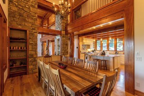 Interior - Wild Turkey Inn at Eagles Nest (Banner Elk)