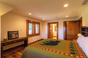 Interior - Wild Turkey Inn at Eagles Nest (Banner Elk)