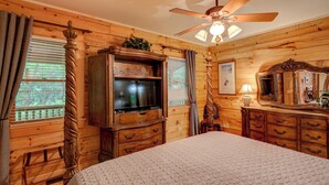 Interior - Hebron Falls Cabin (Boone)