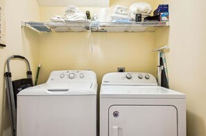Interior - 8013 B Surf Drive - Just Beachy (Panama City Beach)