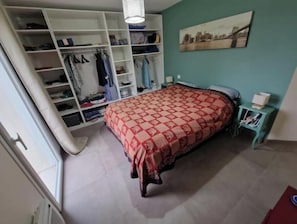 3 bedrooms