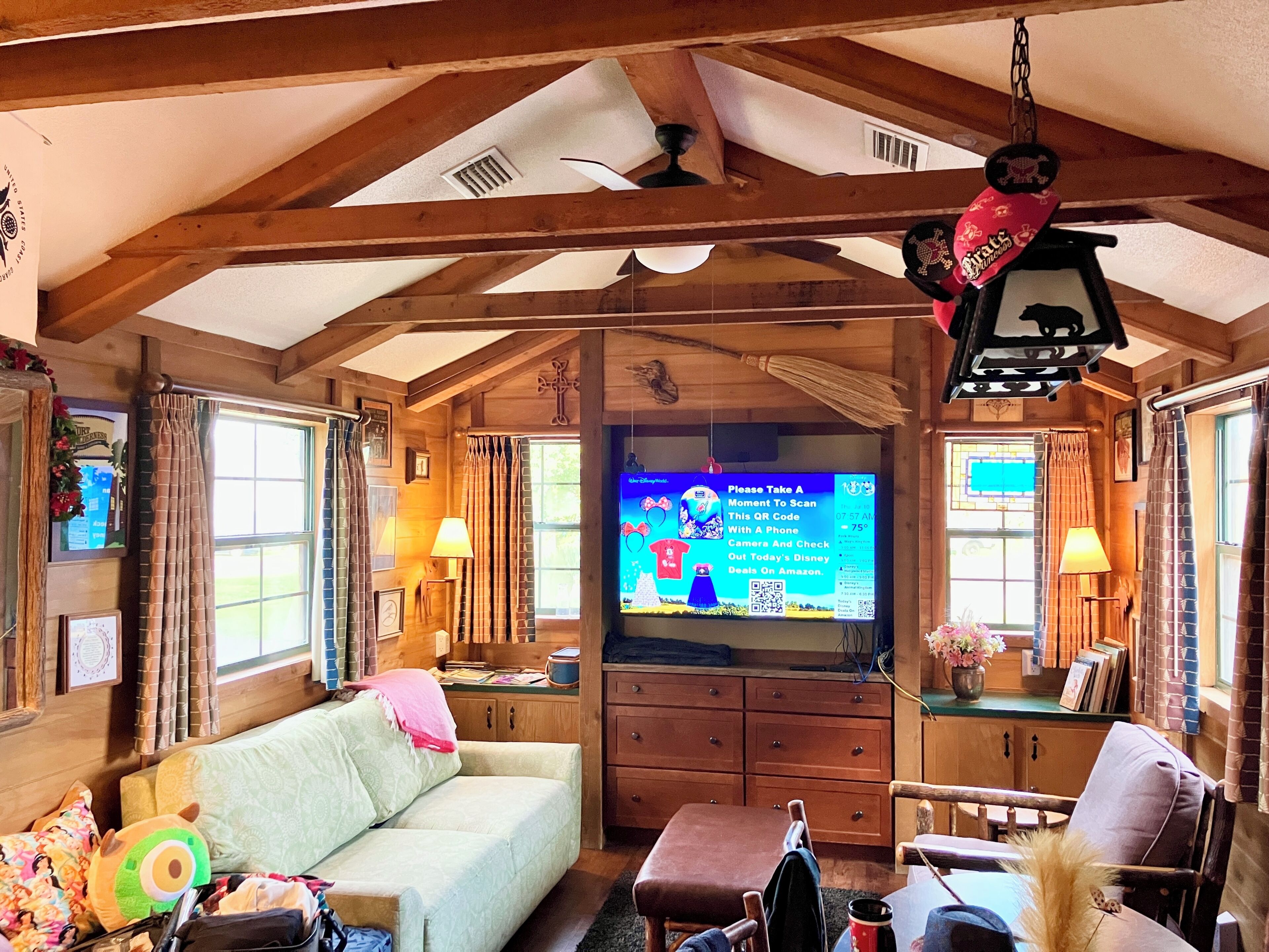 Authentic Fort Wilderness Family Cabin From Walt Disney World, 1/3 Disney Prices - Florida