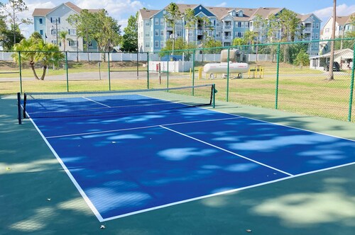 Authentic Fort Wilderness family cabin from Walt Disney World, 1/3 Disney prices