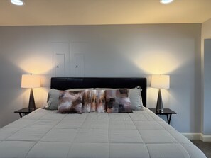 WiFi, bed sheets