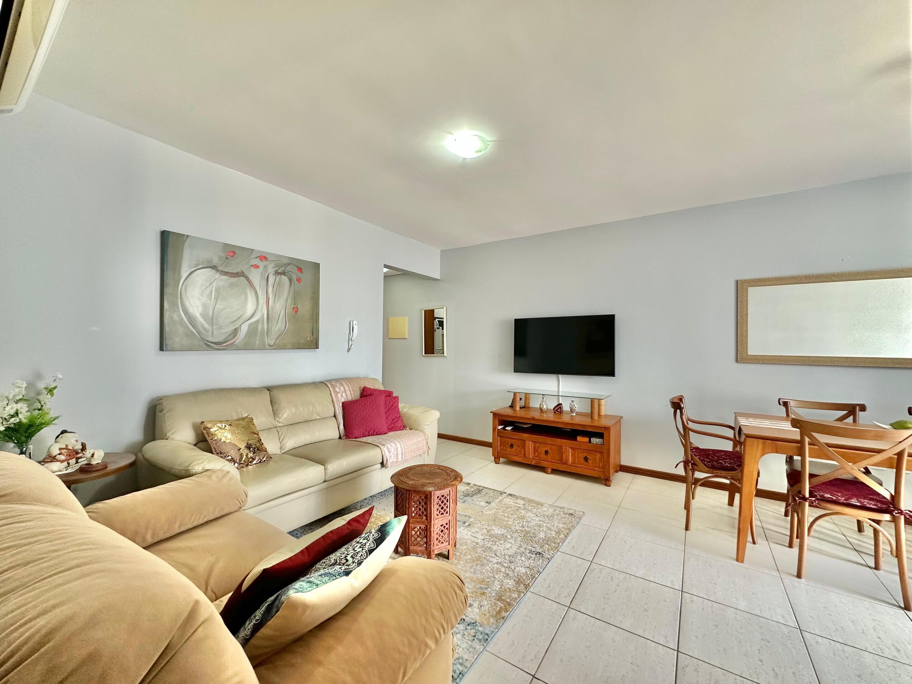 Apartment With A View Of The Beach, Next To Luiz Bassani Square. - Capão da Canoa