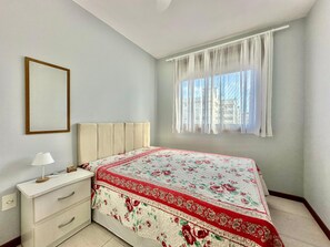 2 habitaciones, wifi gratis y ropa de cama