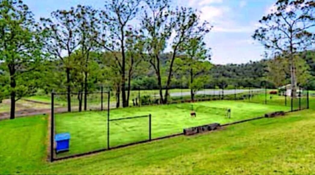 Sportplatz