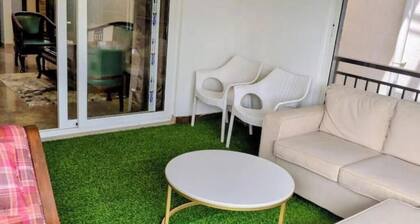 The Palm Retreat: Luxe 1BHK Near thivim station
