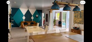 Dining - Villa Noèsis – Private pool, 3 bedrooms, tropical setting just 15 minutes from the beaches. (Rivière-Pilote)