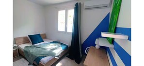 3 soverom, skrivebord, strykejern/-brett og wi-fi (inkludert)