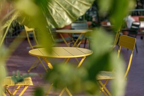 Outdoor dining - CAM 1-Bedroom Deluxe (Ciudad de México)