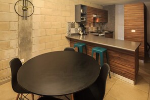 Dining - Deluxe Double Apartment with Patio - 103 (Guadalajara)