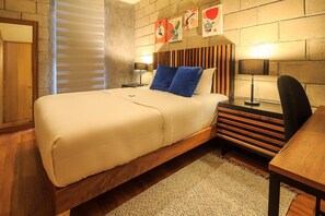 2 bedrooms, iron/ironing board, Internet - Deluxe Double Apartment with Patio - 103 (Guadalajara)
