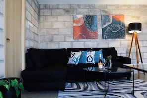 TV, offices - Deluxe Single Apartment with Terrace - 306 (Guadalajara)